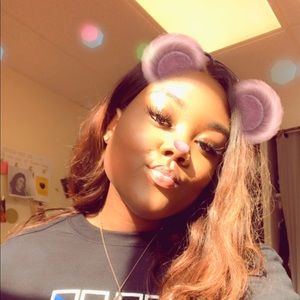 Meet your Posher, Deshantay